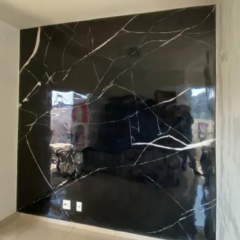 Epoksi Siyah Mermer Duvar Uygulaması